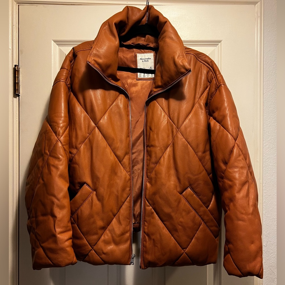 Abercrombie & Fitch vegan leather quilted puffer jacket
